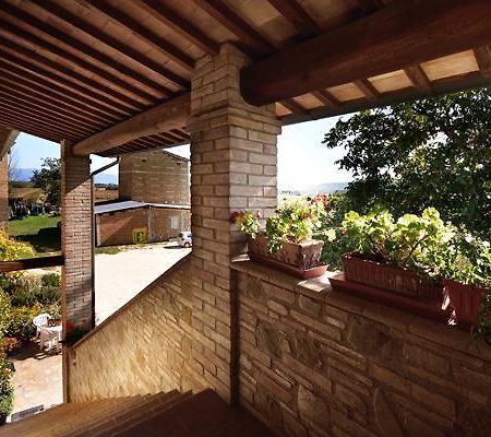 Agriturismo Bellarosa Assisi Exterior foto