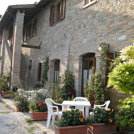 Agriturismo Bellarosa Assisi Exterior foto